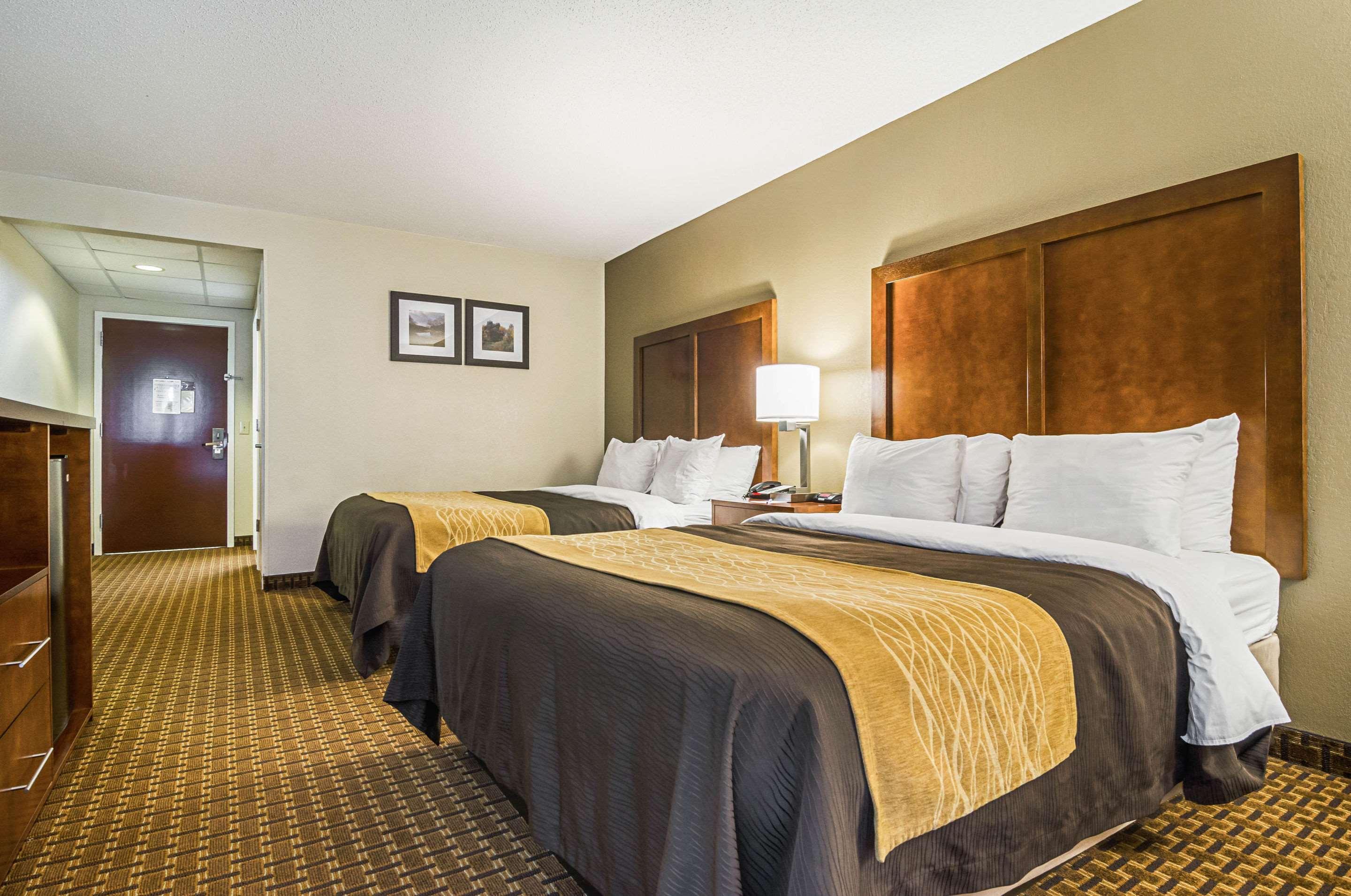 Comfort Inn & Suites Oxford South Экстерьер фото