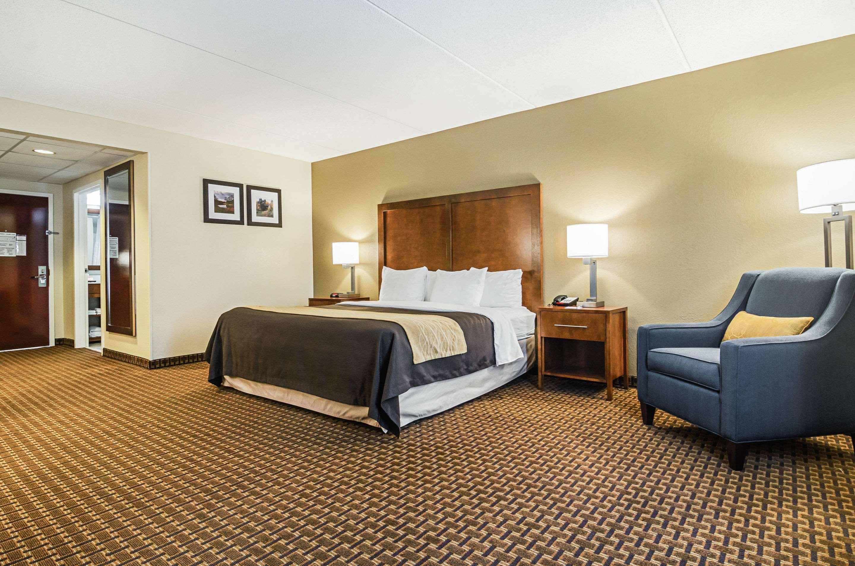 Comfort Inn & Suites Oxford South Экстерьер фото